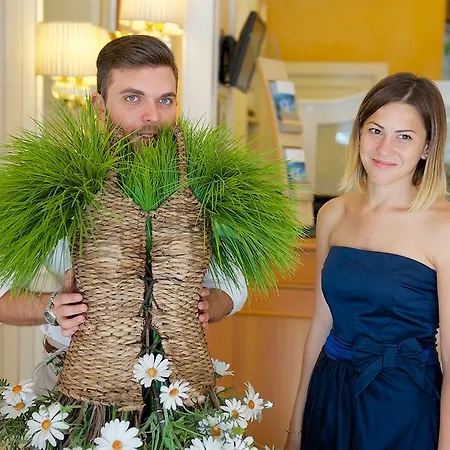 Отель Mercure Centro